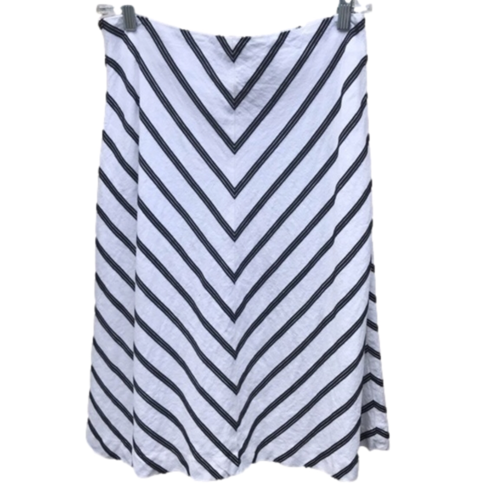 Talbots White & Black A-line Chevron Striped Skirt